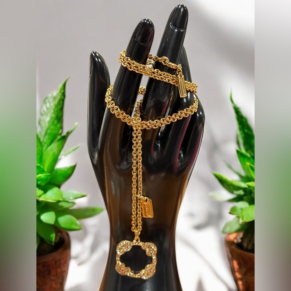 Coach CZ Quadrafoil Gold Tone Necklace NWOT - Picture 4 of 8